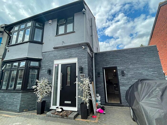 Studio To Rent In St. Winifreds Avenue, Luton, LU3