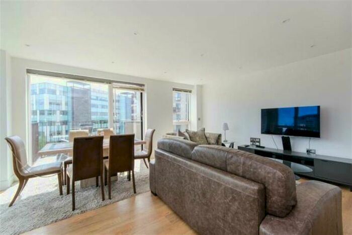 3 Bedroom Flat To Rent In Baronet House, Park Royal, Brent, Lakeside Drive, London, NW10