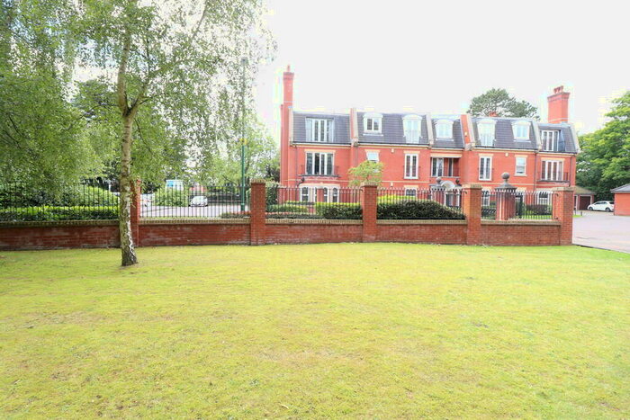 2 Bedroom Apartment To Rent In Kelvedon Grove, Solihull, B91