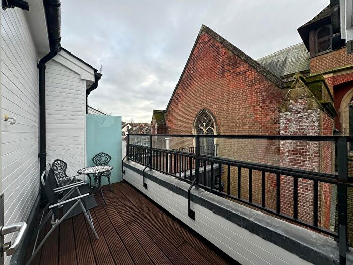 1 Bedroom Flat To Rent In St Augustine Apartments, Stanford Avenue, Brighton, BN1