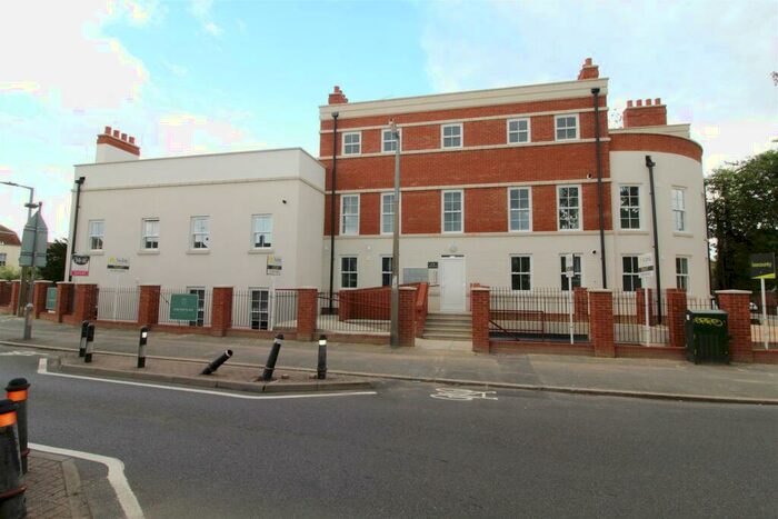2 Bedroom Apartment To Rent In Carlton Place, London Road, CM17