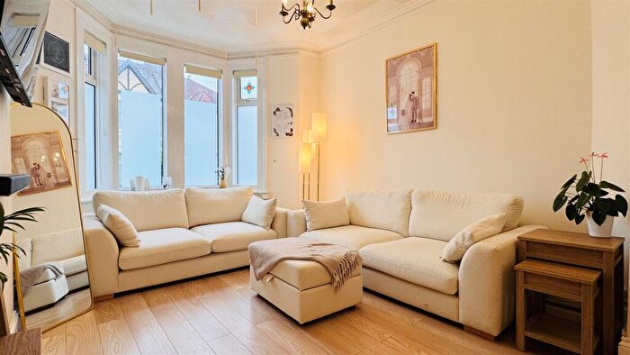 3 Bedroom House To Rent In Winchester Road, Brislington, Bristol, BS4