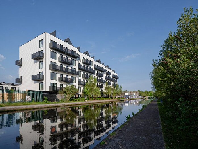 2 Bedroom Flat To Rent In Mansion House, Port Loop, South Loop Green, B16