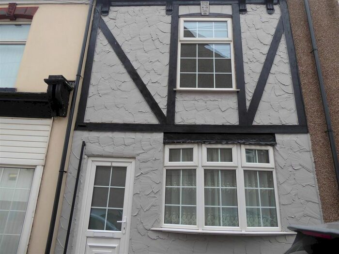 3 Bedroom Terraced House To Rent In North Street, Cleethorpes DN35