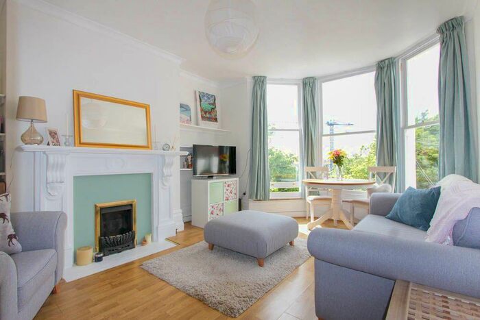 1 Bedroom Apartment To Rent In Walpole Terrace, Brighton, BN2