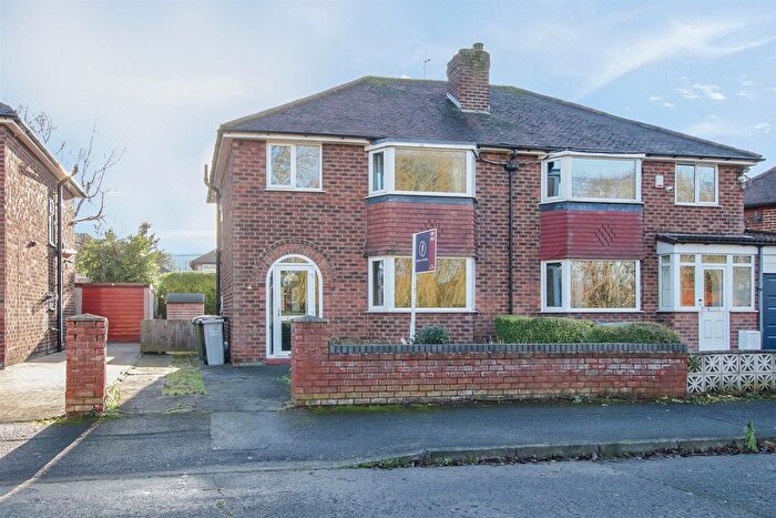 3 Bedroom Semi Detached House For Sale In De Quincey Road, West Timperley, Altrincham, WA14