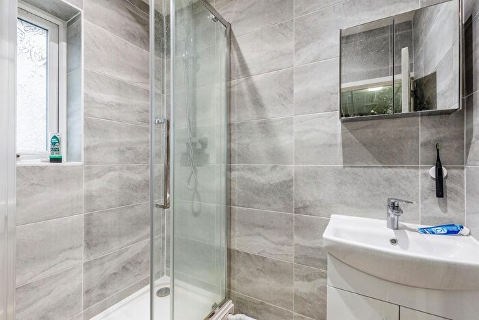 3 Bedroom Terraced House For Sale In Springfield Avenue, Shirehampton, Bristol, BS11