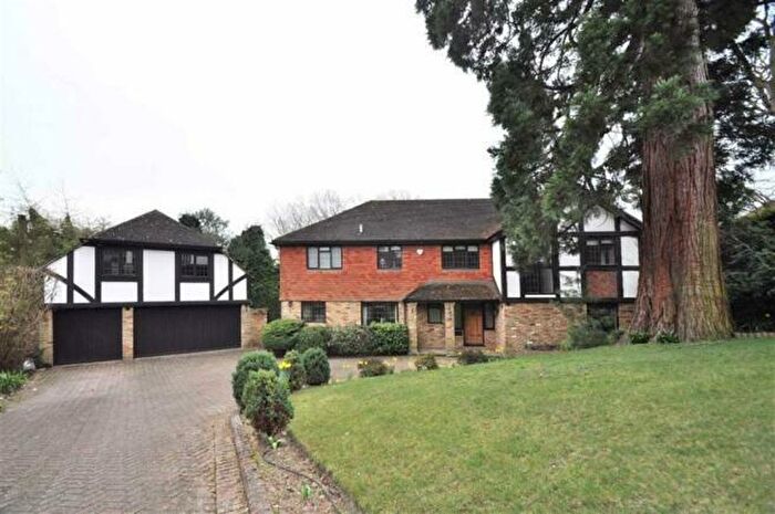 5 Bedroom Detached House To Rent In Foxhome Close, Chislehurst, Greater London, BR7