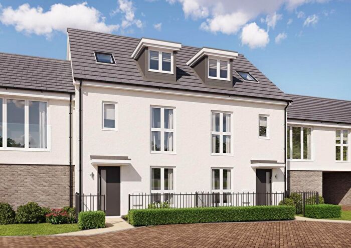 3 Bedroom Terraced House For Sale In Royal Gardens, Wixams, MK45