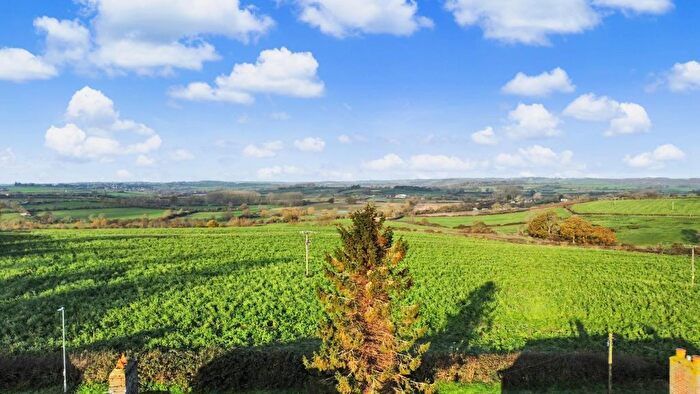 3 Bedroom Semi Detached House For Sale In Woodsfield, Brixworth, Northampton, NN6