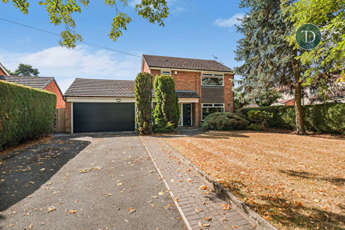 4 Bedroom Detached House For Sale In Hooton Green, Hooton, Ellesmere Port, CH66