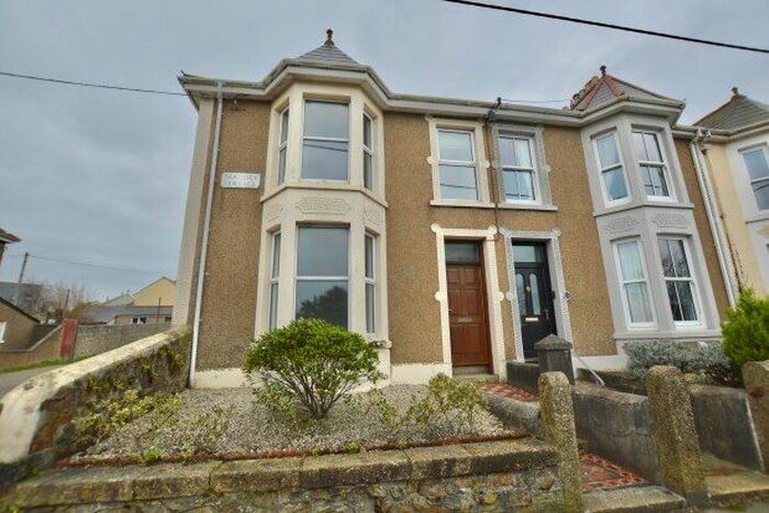 3 Bedroom Property To Rent In Beatrice Terrace, Hayle, TR27