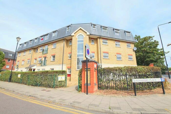 2 Bedroom Flat To Rent In Queensberry Place, Manor Park, E12