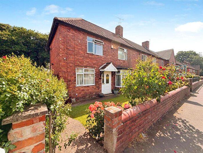 3 Bedroom End Of Terrace House For Sale In Church Street, Langold, Worksop, S81