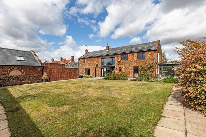 6 Bedroom Detached House For Sale In Chain Free Barn Conversion With Annexe In Hillington, PE31