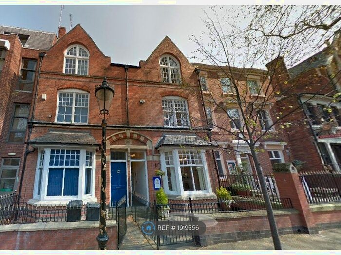 5 Bedroom End Of Terrace House To Rent In New Walk, Leicester, LE1