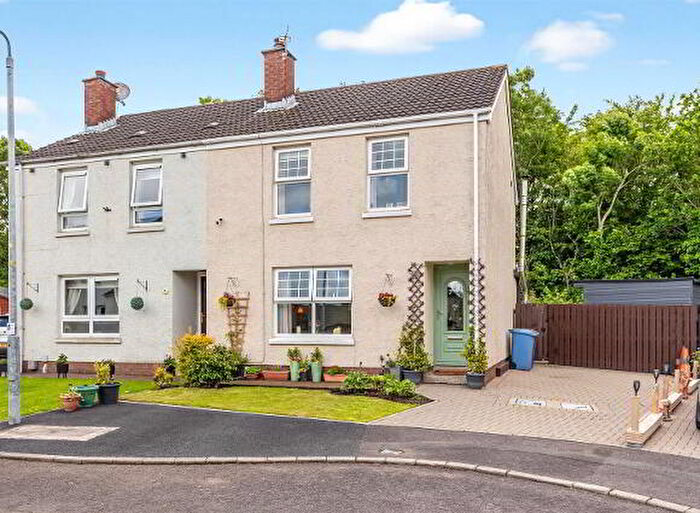 3 Bedroom Semi-Detached House For Sale In Laburnum Crescent, Comber, BT23