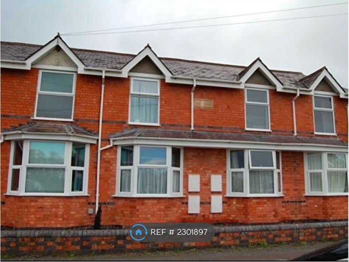 Studio To Rent In Park Lane, Hallow, Worcester, WR2