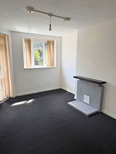 1 Bedroom Flat To Rent In Cork Tree House, London, SE27