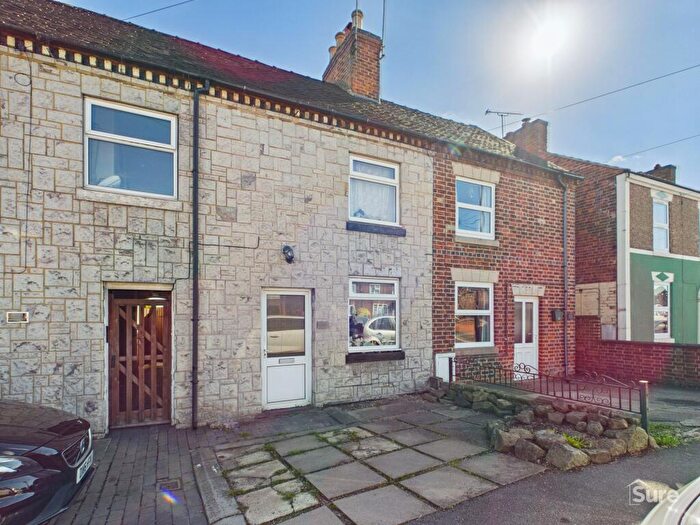 3 Bedroom House For Sale In Station Road, Hatton, DE65