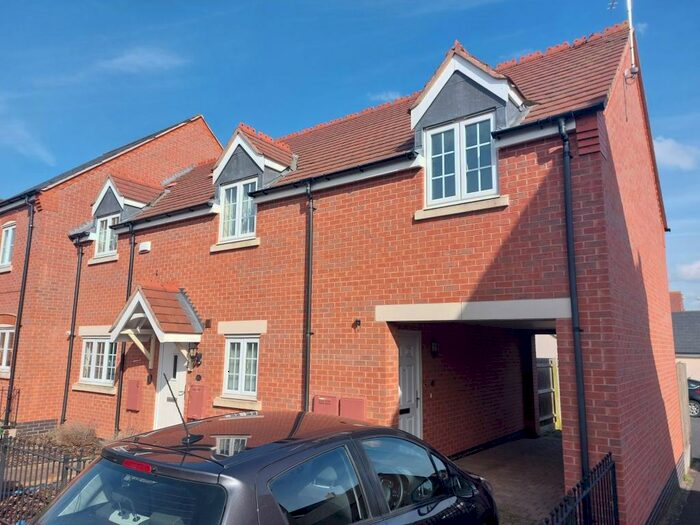 2 Bedroom Maisonette To Rent In Little Pasture Road, Birstall, Leicester, LE4