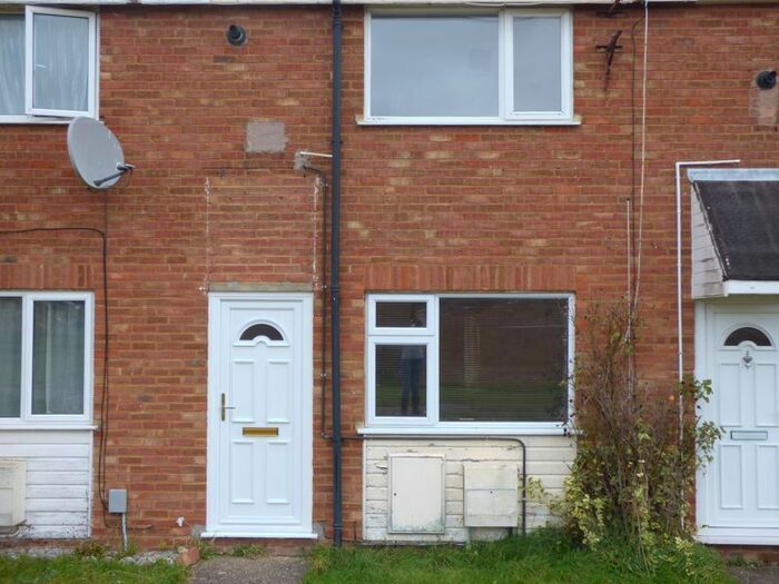 2 Bedroom Terraced House To Rent In Fareham Way, Houghton Regis, Dunstable LU5
