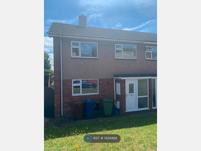 3 Bedroom Semi-Detached House To Rent In High Bank, Cannock, WS11