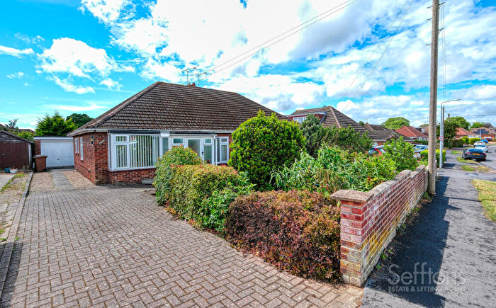 3 Bedroom Bungalow For Sale In Falcon Road West, Norwich, Norfolk, NR7