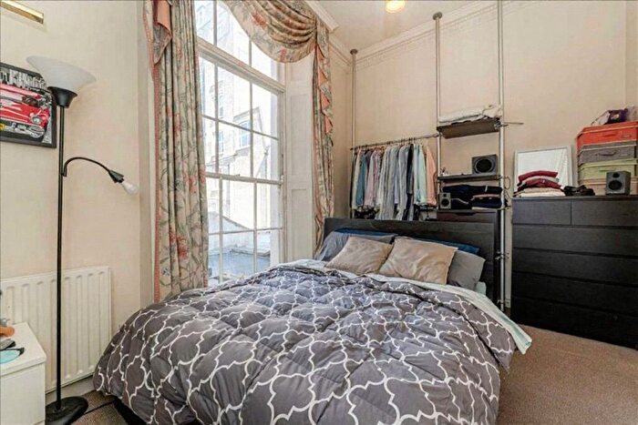1 Bedroom Flat To Rent In York Street, Marylebone, London, W1U