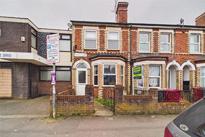 3 Bedroom Terraced House For Sale In Oxford Road, Reading, Berkshire, RG30