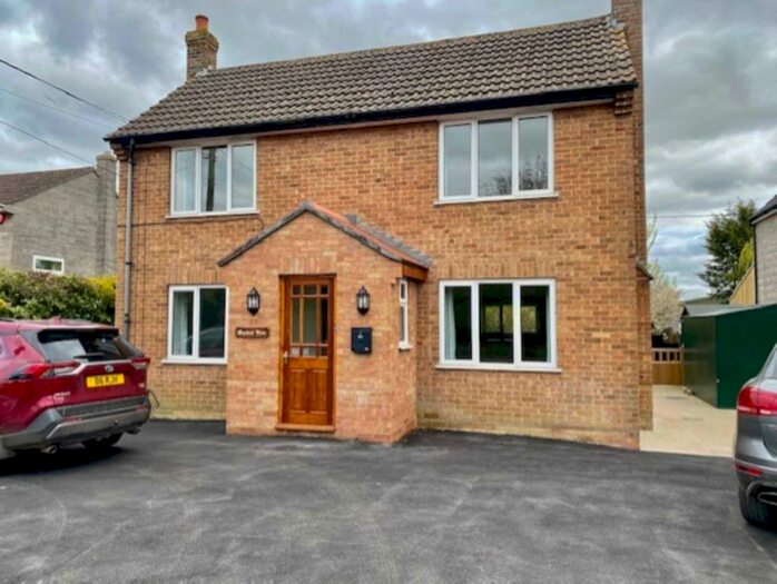3 Bedroom Detached House To Rent In High Street, Sparkford, BA22