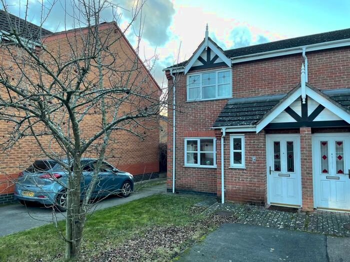 3 Bedroom Semi-Detached House To Rent In Hinckley, Leicestershire, LE10