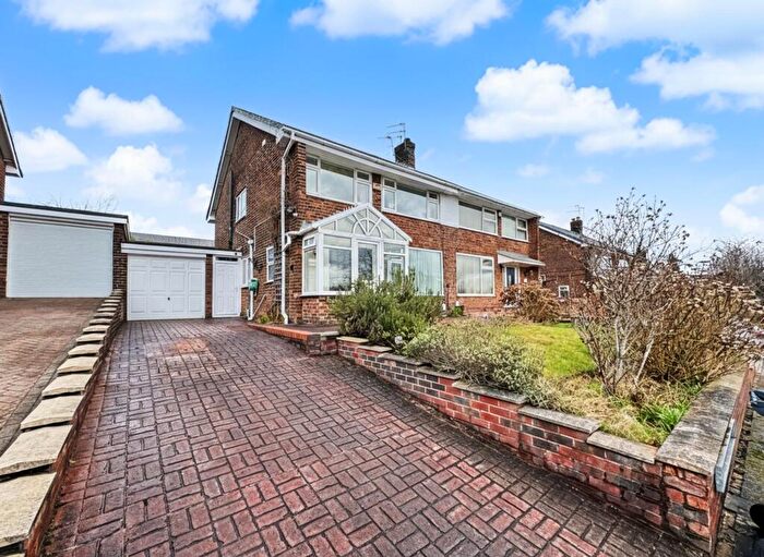 4 Bedroom Semi Detached House For Sale In Richmond Close, Whitefield, M45