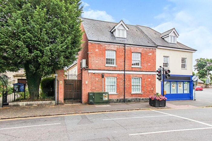 2 Bedroom Flat To Rent In High Street, Highworth, SN6