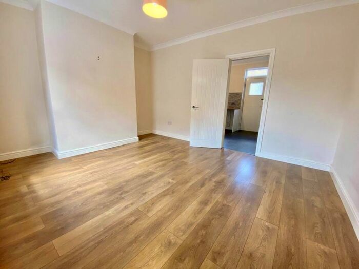 2 Bedroom Terraced House To Rent In Dobie Street, Barnsley, S70