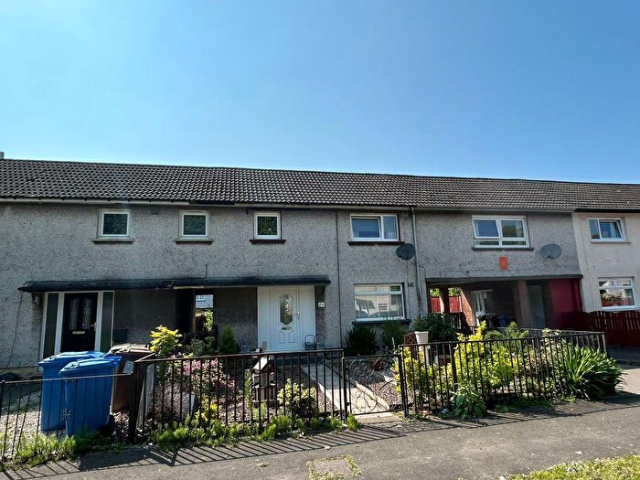 2 Bedroom Flat For Sale In Strowan Road, Grangemouth, FK3
