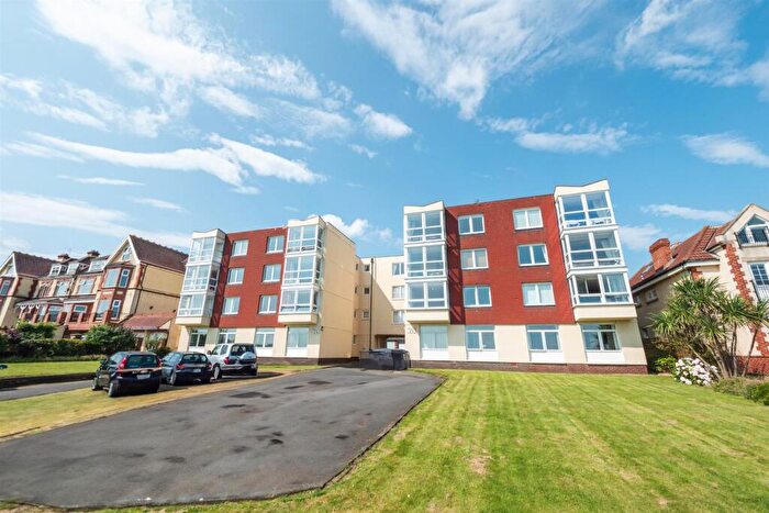2 Bedroom Apartment To Rent In Cliffe Court, Seaburn, Sunderland, SR6