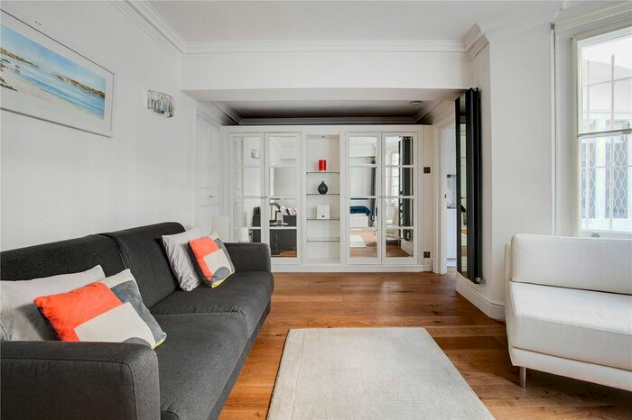 Studio To Rent In Manson Place, South Kensington, London, SW7