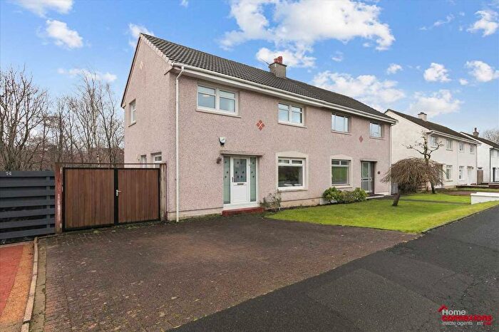 3 Bedroom Semi Detached House For Sale In Whitehills Drive, Murray, East Kilbride, G75