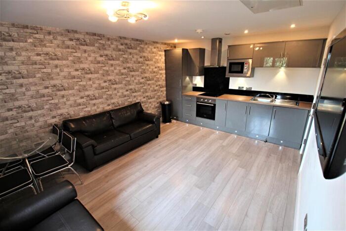 1 Bedroom Apartment To Rent In Hartisca Residence, Hartwell Road, Hyde Park, Leeds, LS6