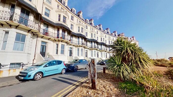 1 Bedroom Flat To Rent In One Bedroom Sea Front Apartment, CT20
