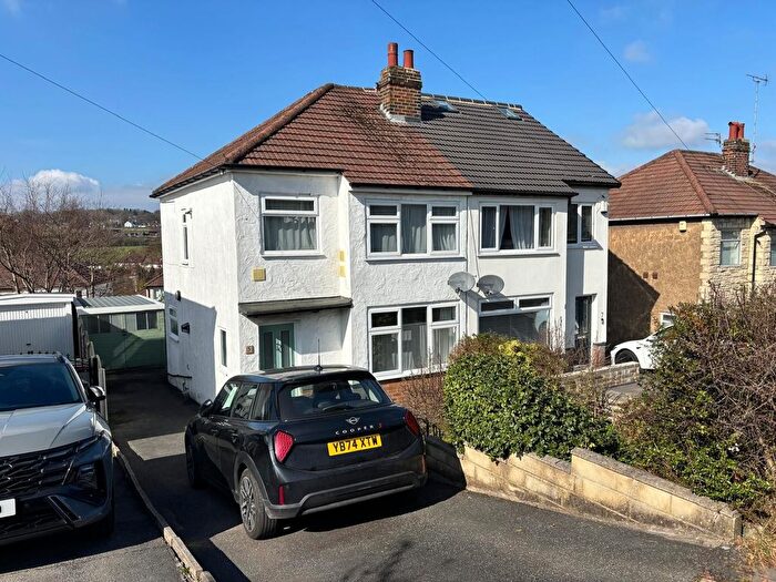 3 Bedroom Semi-Detached House To Rent In Woodhill Road, Cookridge, Leeds, LS16