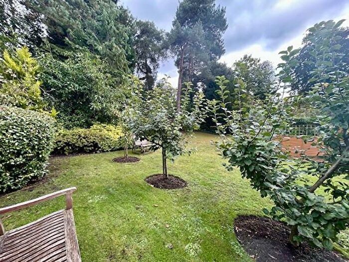 2 Bedroom Apartment To Rent In Middle Gordon Road, Camberley, GU15