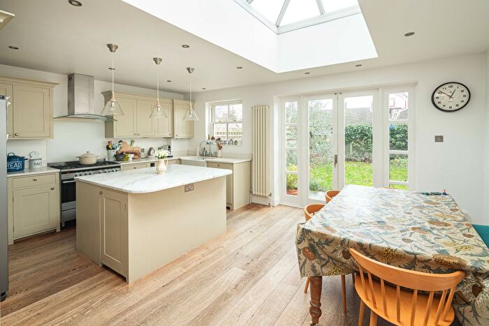 4 Bedroom Terraced House For Sale In Danecroft Road, London, SE24