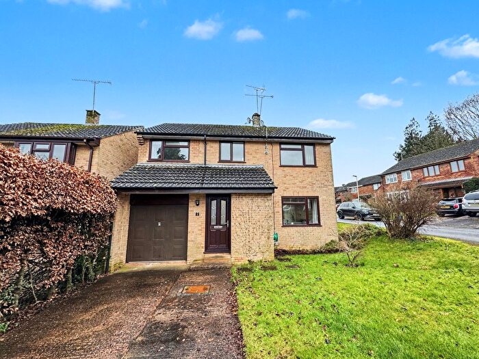 4 Bedroom Detached House For Sale In Oaklea, Tiverton, EX16