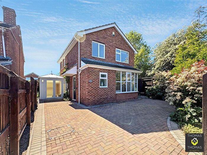 4 Bedroom Detached House For Sale In Abbotswood Road, Brockworth, GL3