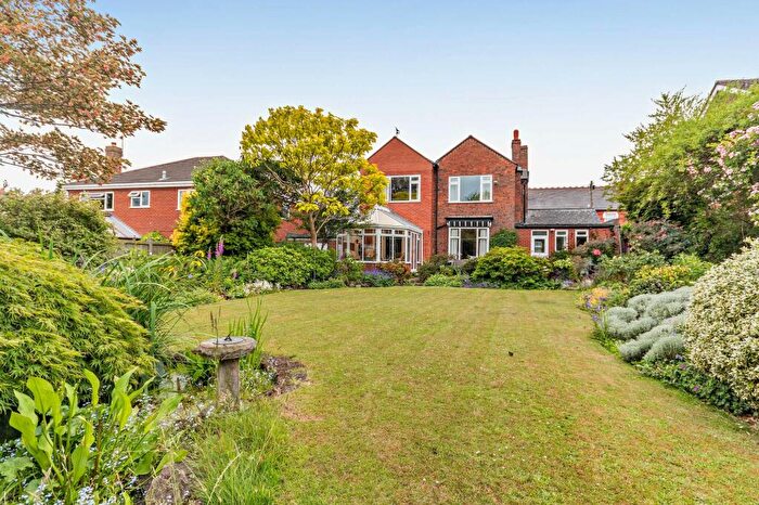 4 Bedroom Detached House For Sale In Duncombe Street, Stourbridge, DY8