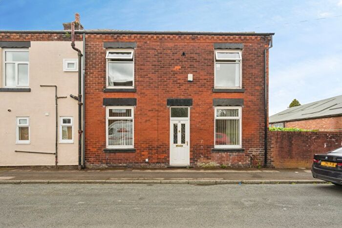 2 Bedroom End Of Terrace House For Sale In Rosedale Avenue, Atherton, Manchester, Greater Manchester, M46