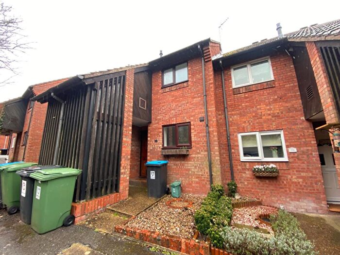 1 Bedroom House To Rent In Bushells Wharf, Tring, HP23