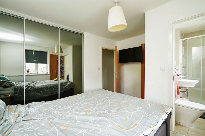 2 Bedroom End Of Terrace House For Sale In Blueberry Drive, Bicester, OX27